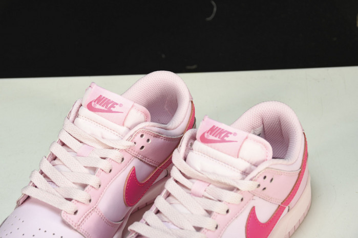 nike dunk low triple pink (ps) - dh9756-600