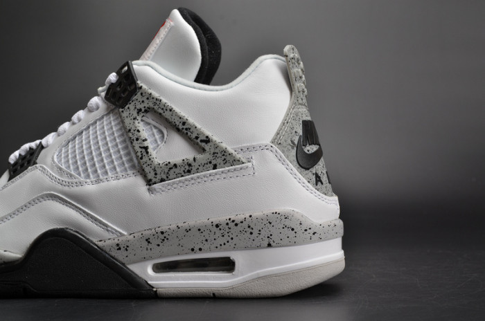 air jordan 4 og “white cement” 840606-192