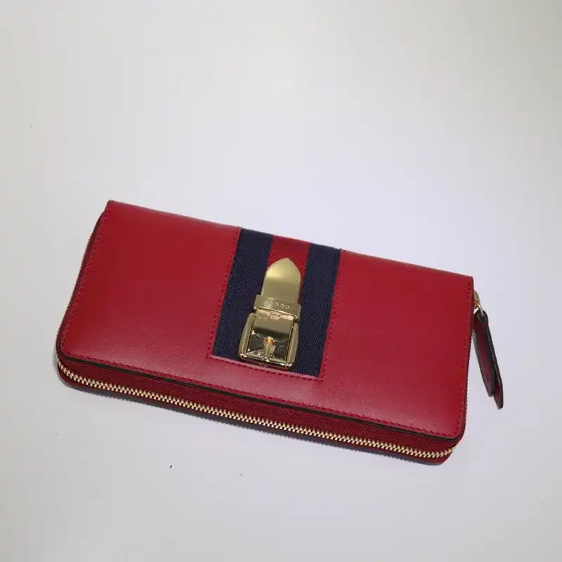 G*u*i brand handbags zip around wallet 1904g0032