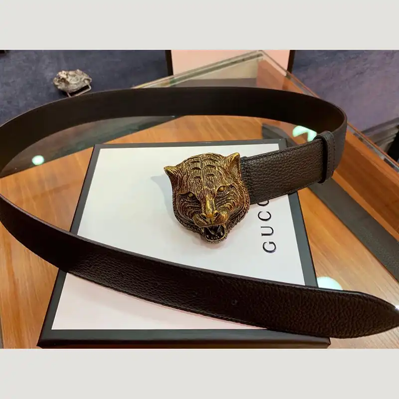 G*u*i s belte 1905bl0426