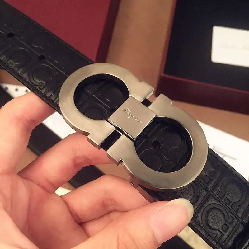 Salvatore Ferragamo s Belte 1907BL0058