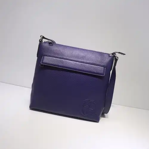 G*u*i crossbody bag 19gm0061