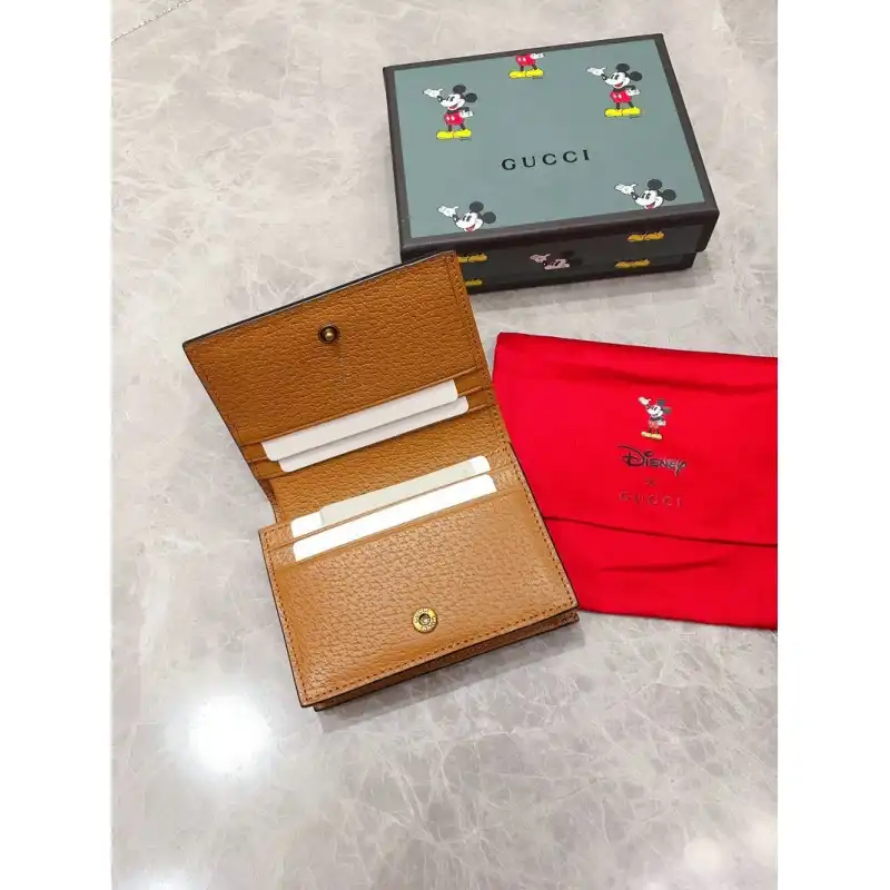 G*u*i bags 20dj570085