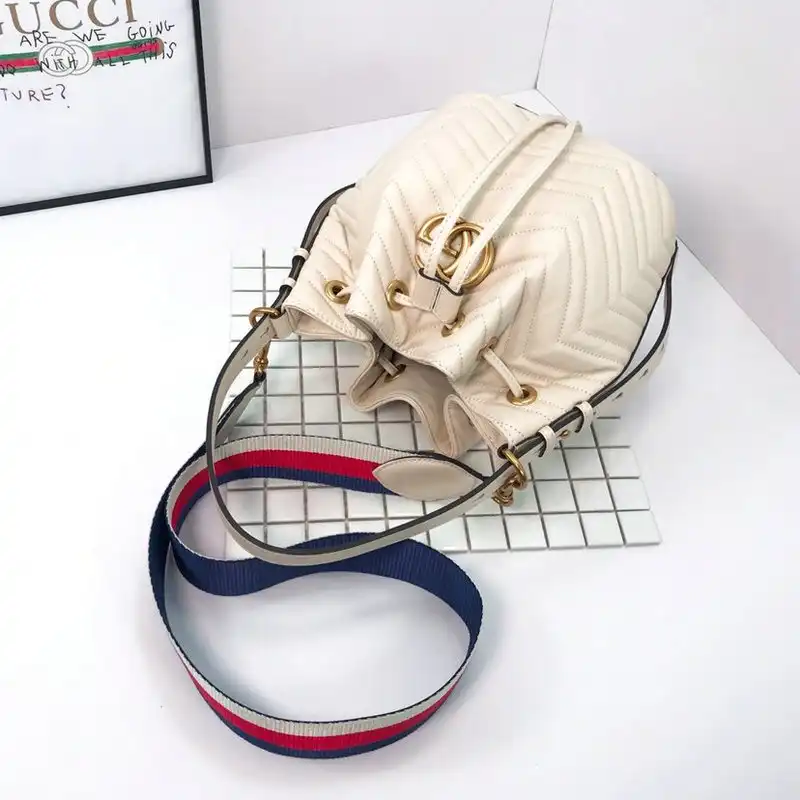 G*u*i bags 20b570166