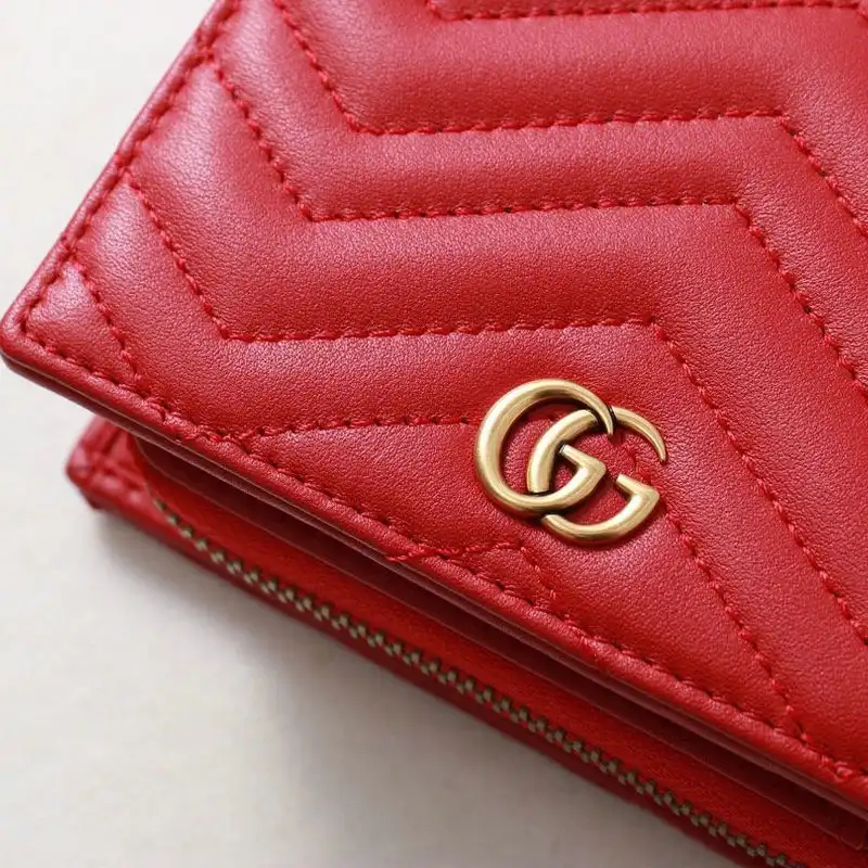 G*u*i bags 20b570308