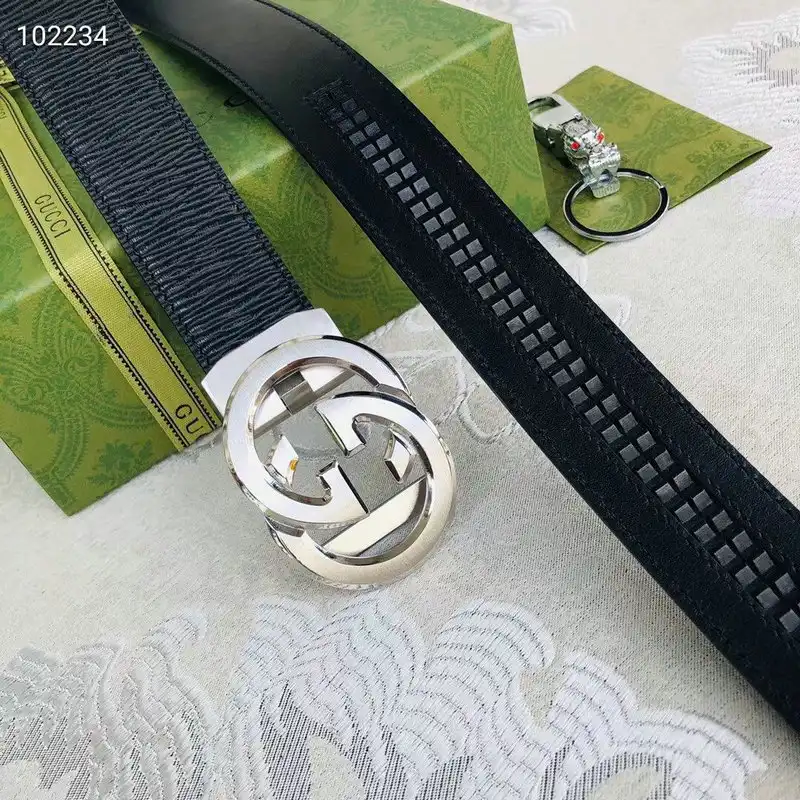 G*u*i belts 2104xf0066