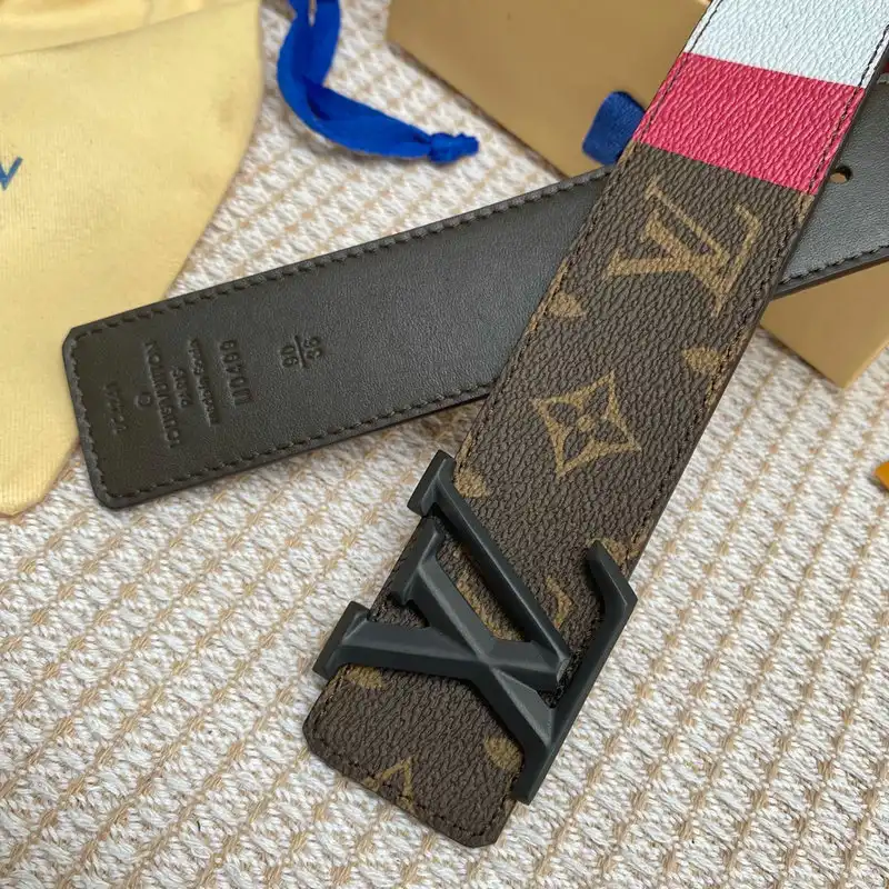LV Belts 2204XA0128