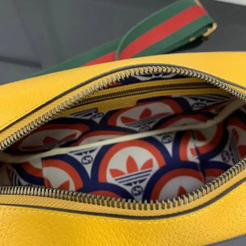 G*u*i bag 2208ya0020