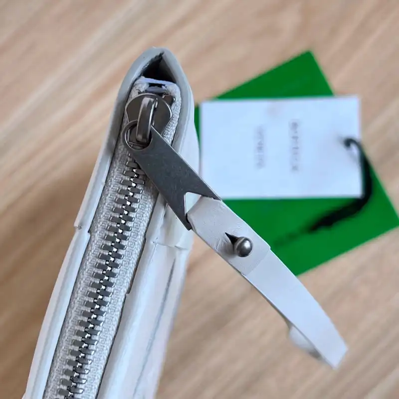 Bottega Veneta Bags 2409SF0016