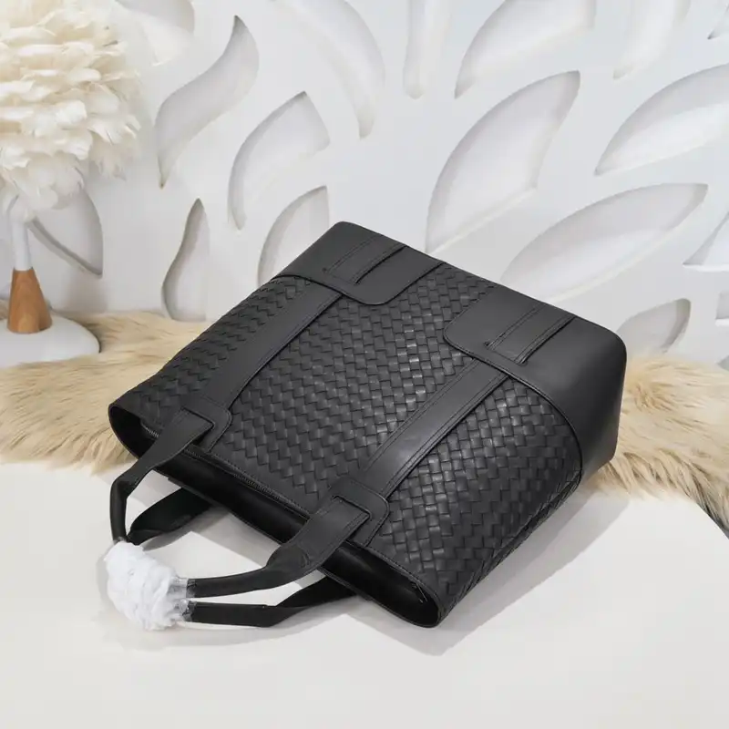 Bottega Veneta Bags 2411YA0053
