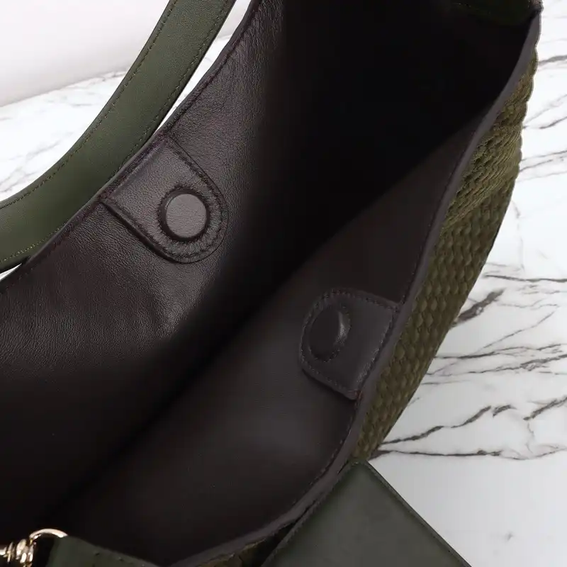 G*u*i bags 2411ya0183