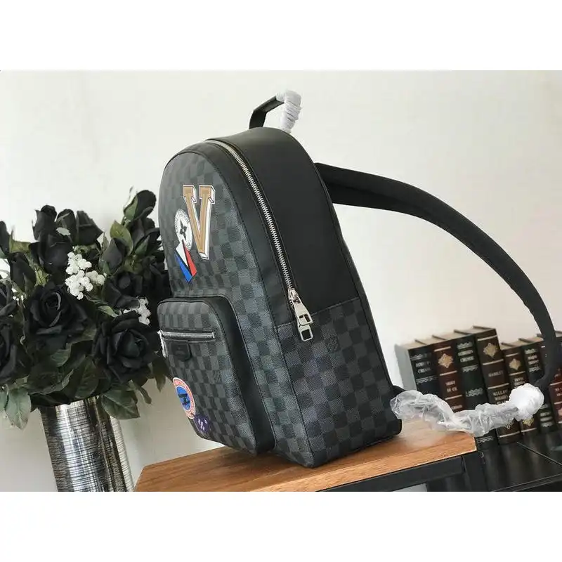 LV Bags 19T1L0107