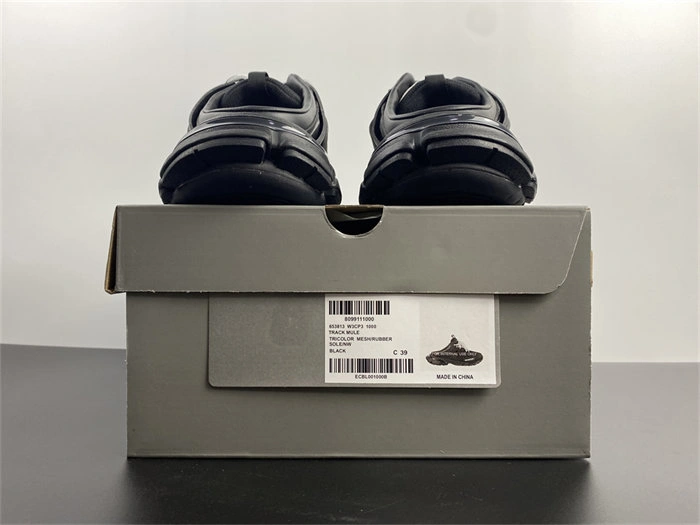 TravelReady BLCG Track Mule Black 653813 W3CP3 4481