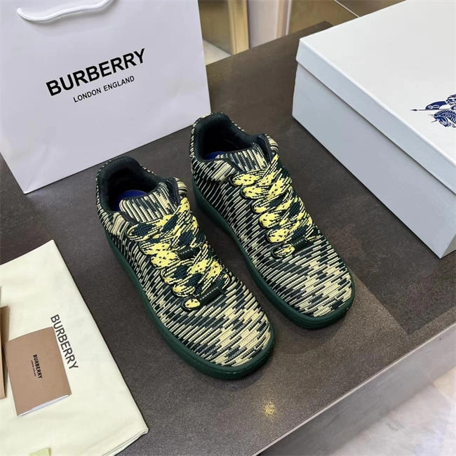 Burberry Sneaker Durable 2614