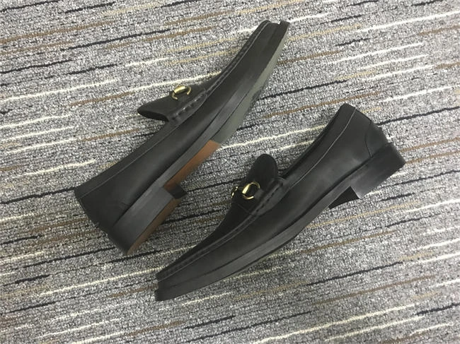 G*u*i loafer breathable 319