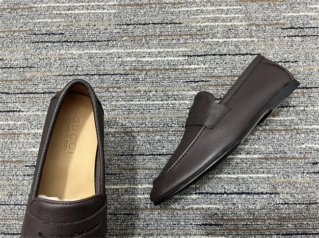 G*u*i loafer flexiblefit 323