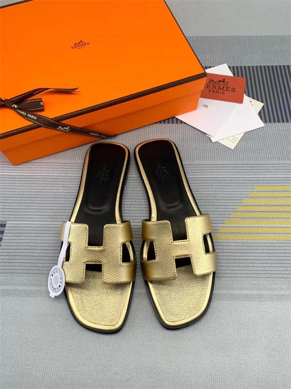 H Slipper HighQuality 2382