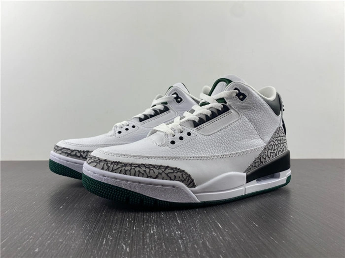 Jordan 3 Retro Oregon Ducks Pit Crew White EasyCare 3831