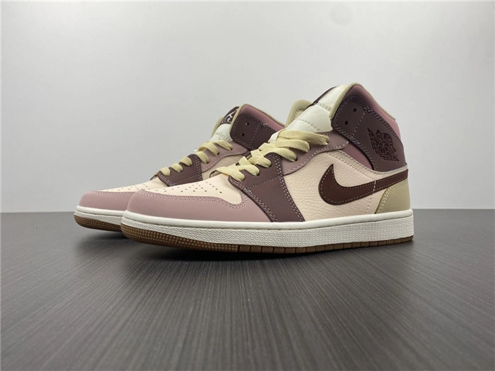 Jordan1 Mid SE Dark Pony Smoky Mauve DO7440- Modern 3697