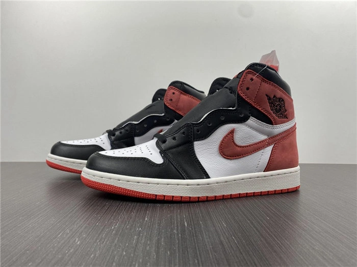 Jordan1 Retro Track Red 555088- Bold 3718