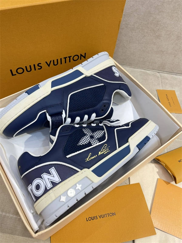 WaterResistant LV 1820