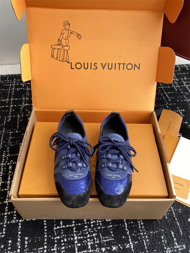Louis Vuitton Durable 1664