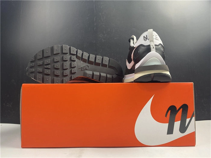 Nike Vaporwaffle sacai Black White  CV1363- StreetReady 5239