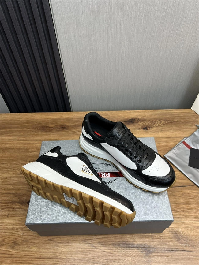 Timeless Prada Runner Sneaker 3196