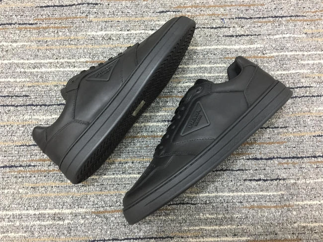 Prada Sneaker RelaxedFit 3375