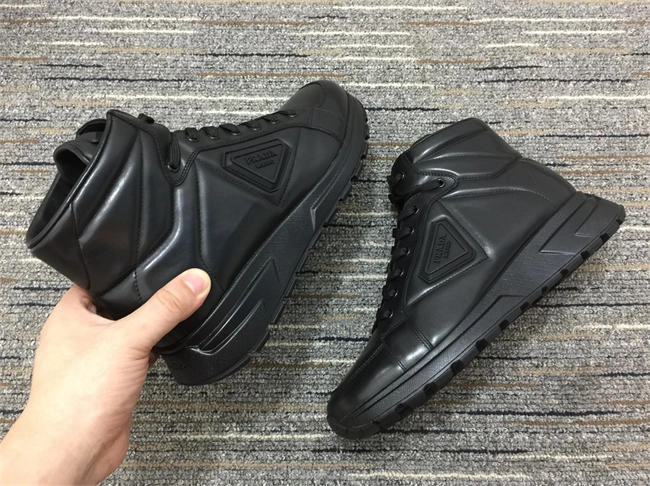 Prada Sneaker Breathable 3358