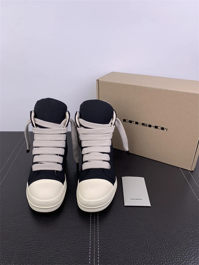 Lightweight Rick Owens sneaker 3494